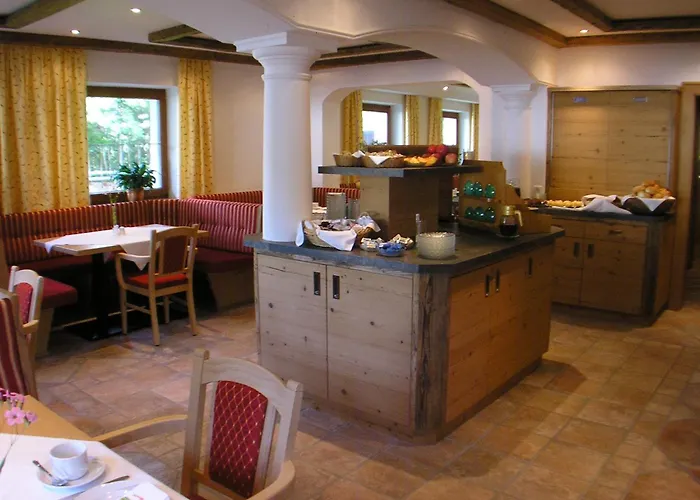 Hotel-garni Weidacherhof Leutasch